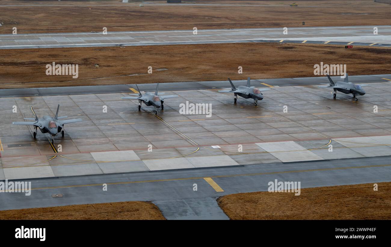 Four F-35A Lightning IIs assigned to the 4th Fighter Squadron, Hill Air ...