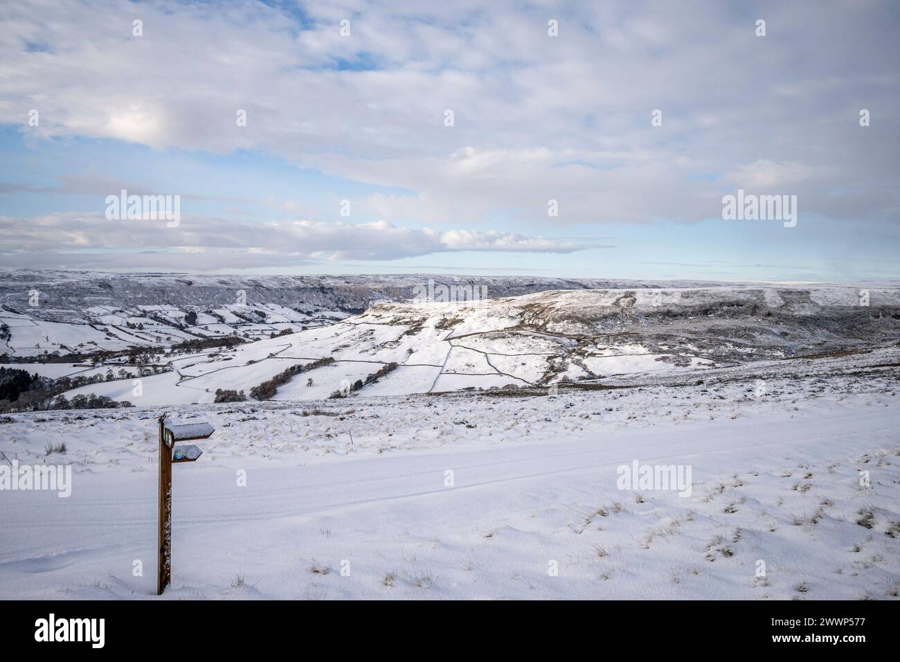 Snow in Farndale from Blakey Rigg Stock Photo - Alamy