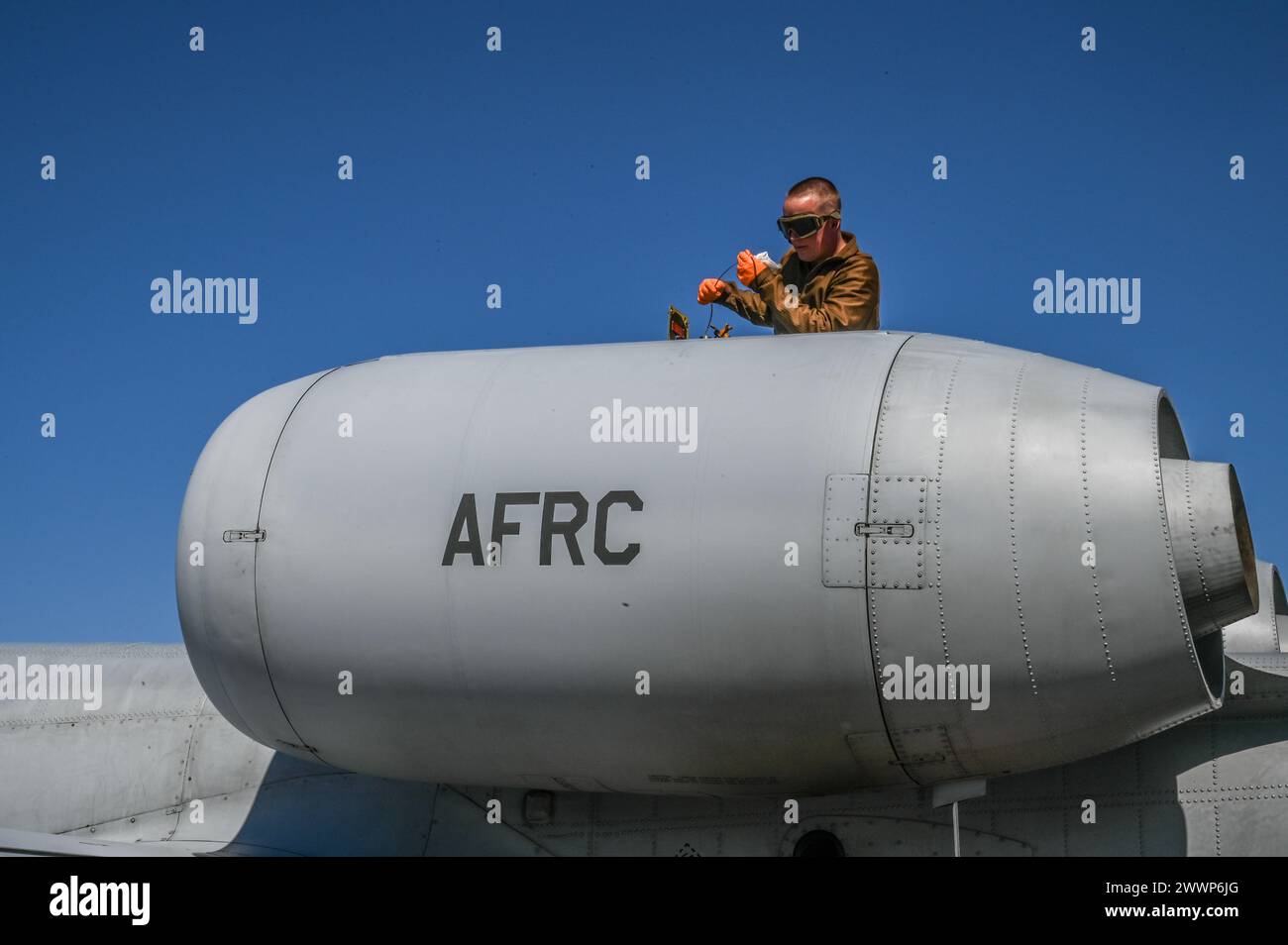 303rd Fs Whteman Afb U.S. Air Force Tech. Sgt. Jack Fraser, 442nd Aircraft Maintenance ...