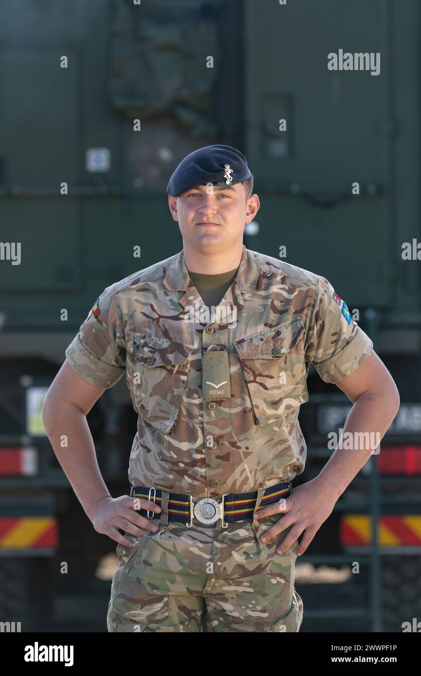 Royal Army Lance Corporal William Clubb, assigned to 16th Regiment