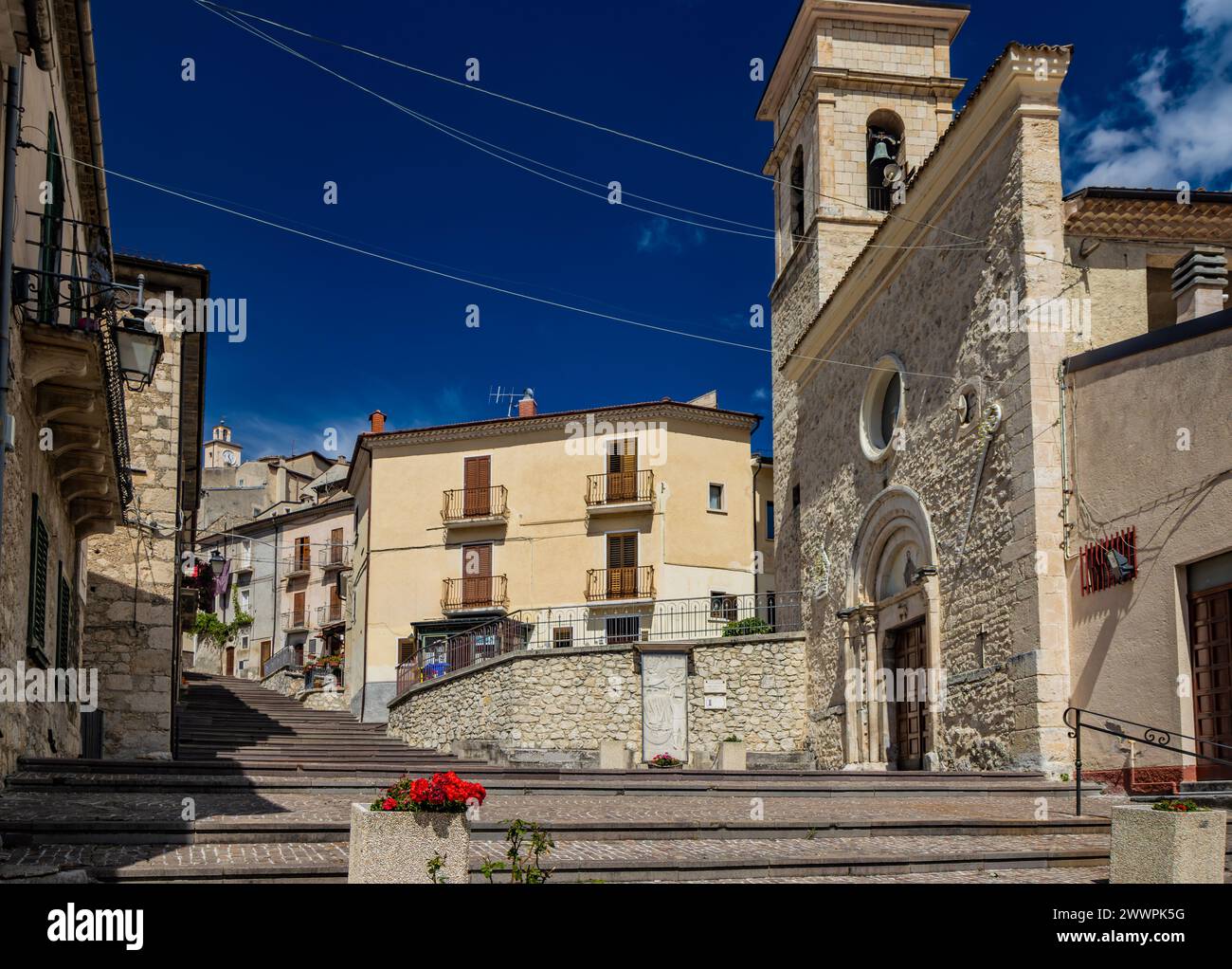 A glimpse of the village of Villalago, in the province of L'Aquila in Abruzzo, central Italy. Small mountain village, with its characteristic stone ho Stock Photo
