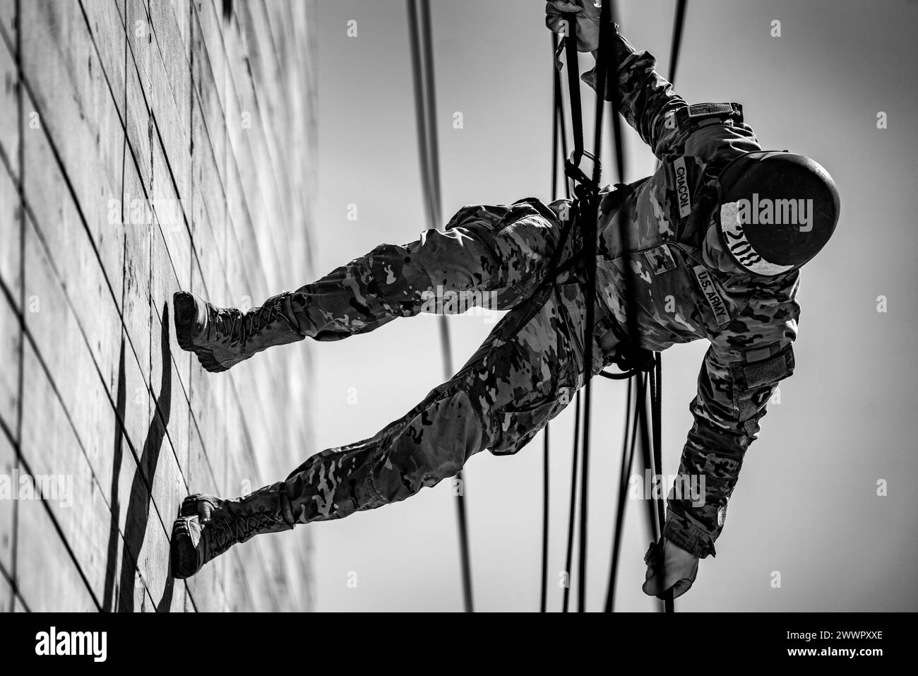 Tower Rappelling Militer Air Assault candidates rappel off the rappel towers on Camp Buehring ...
