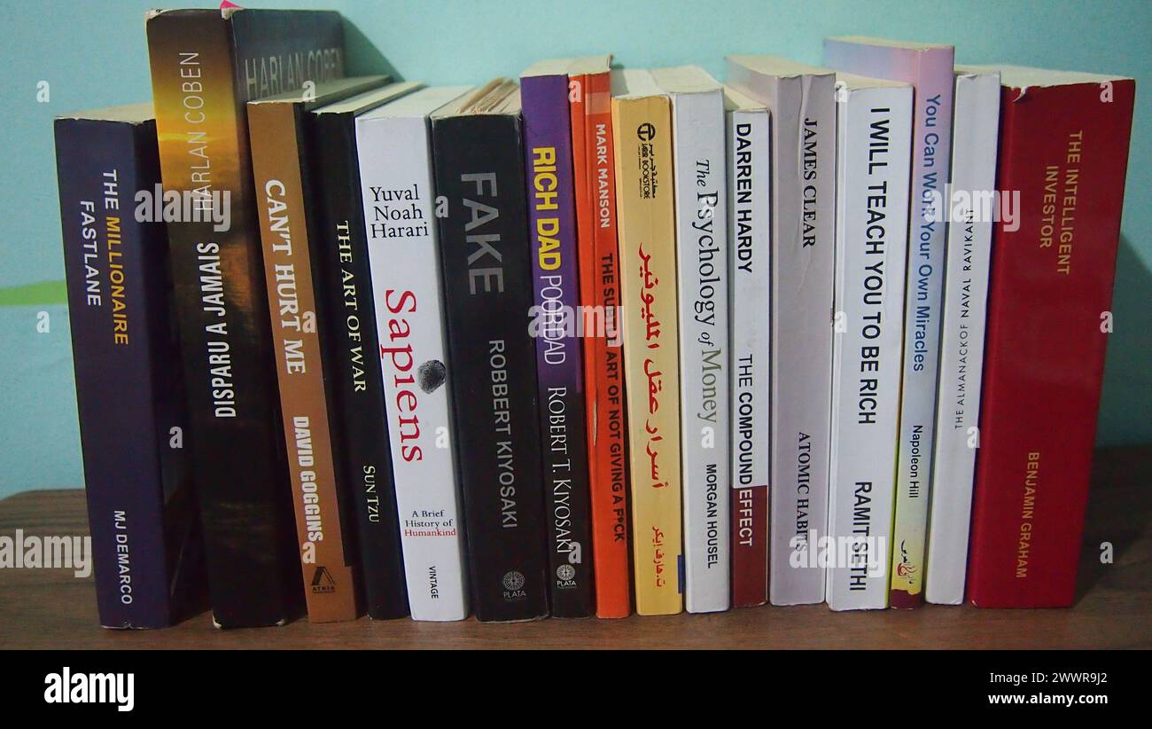 bookshelf home,bookshelf books,bookshelf no people, bookshelf background, bookshelf against wall, bookshelf close up, Stock Photo