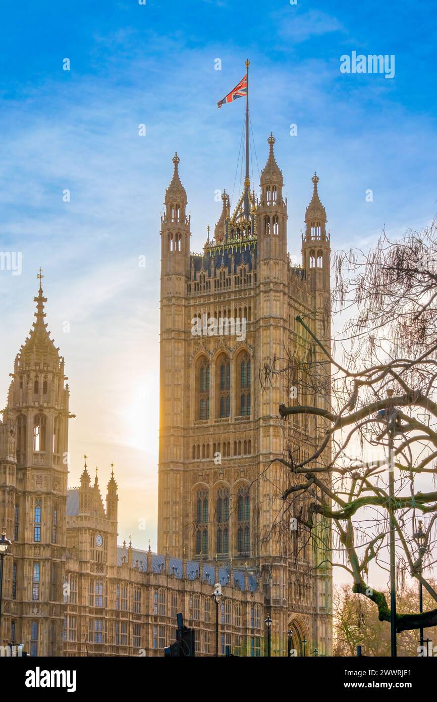 Sunset view of the iconic Victoria Tower at the Palace of Westminster ...