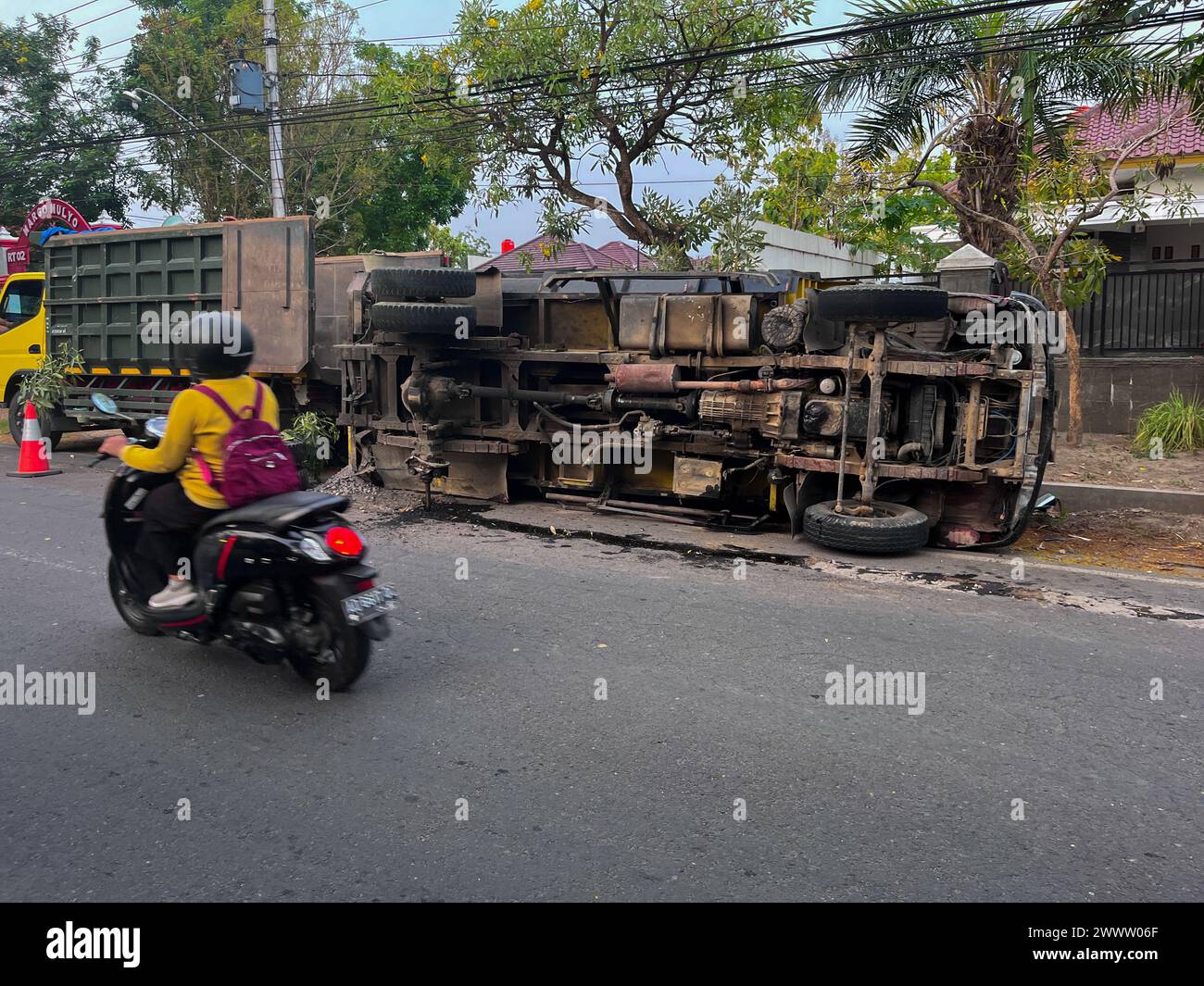 indonesia-police-car-hi-res-stock-photography-and-images-alamy