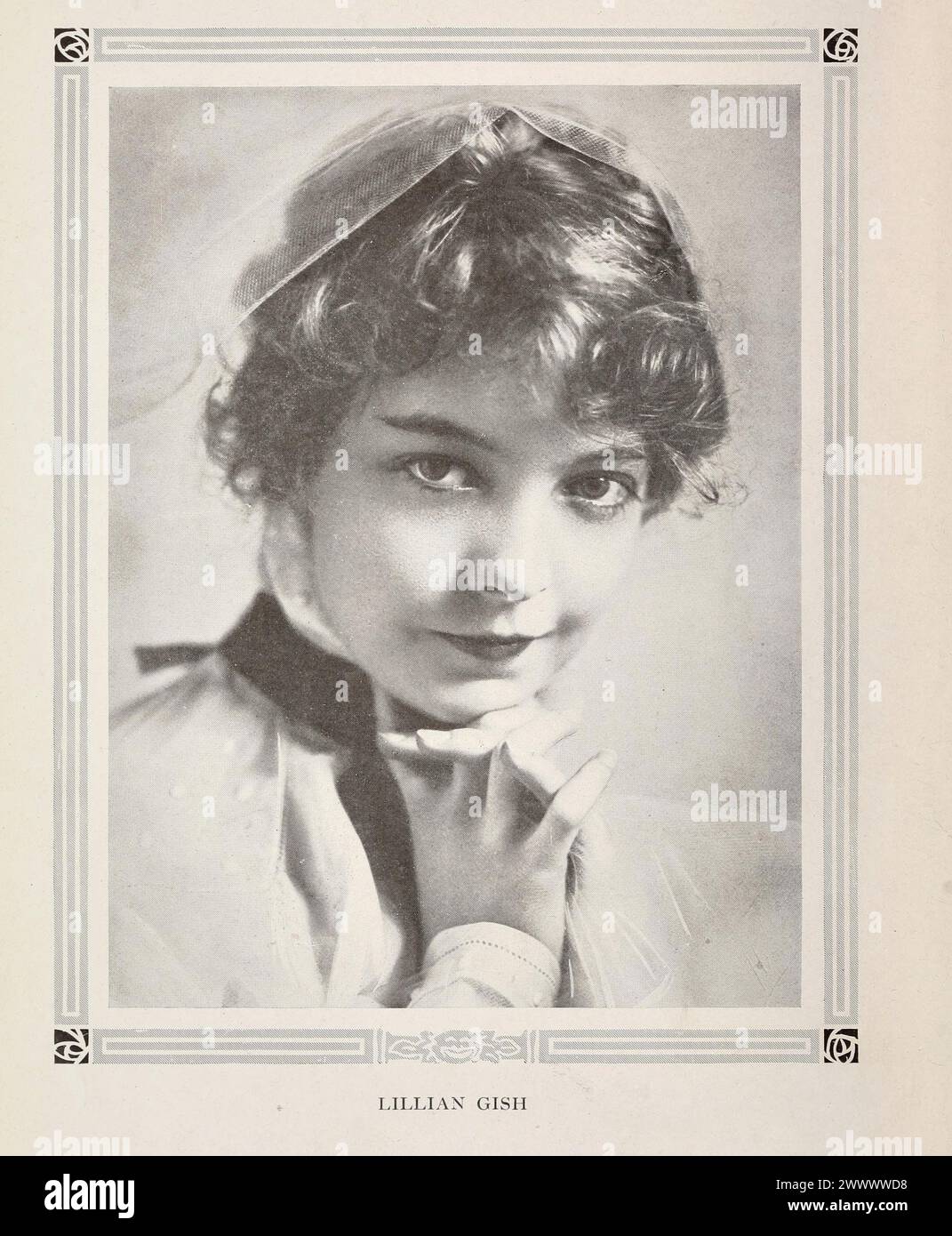 Portrait of Lillian Gish. Vintage Photoplay Magazine photograph