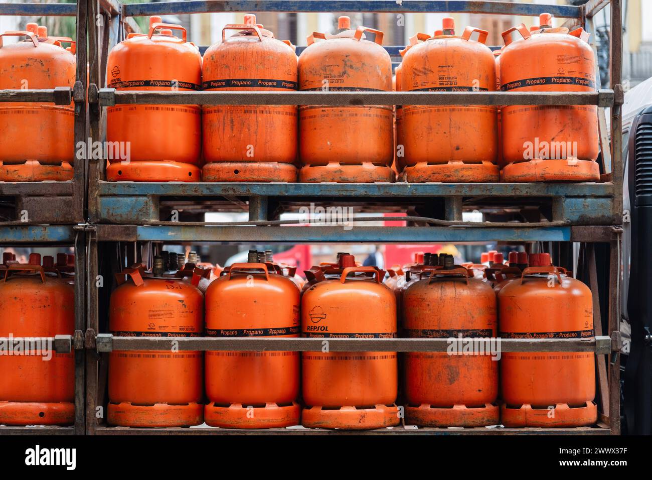 Propangasflasche hires stock photography and images Alamy