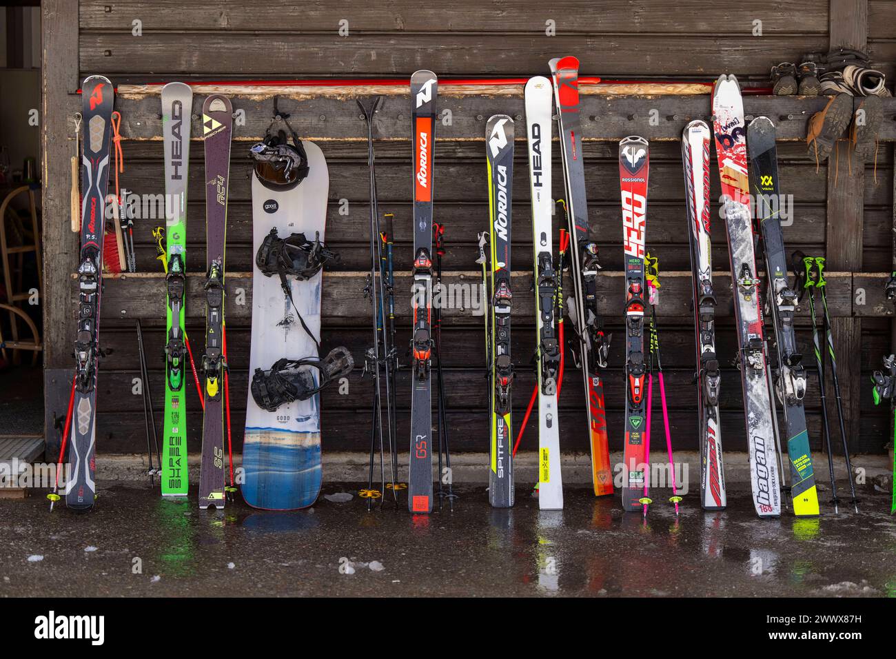 Alomejor 2-teiliger Skiträger-Gurt – Zum Sicheren Transport Von Skiern | Schulterträger Für Ski, Einfach Zu Verwenden (Rosarot)