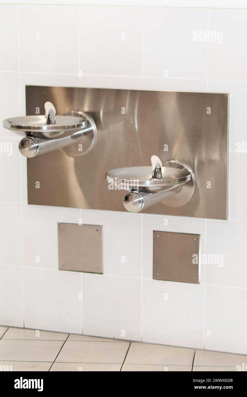 Modern and elegant water fountains, with a contemporary design that ...