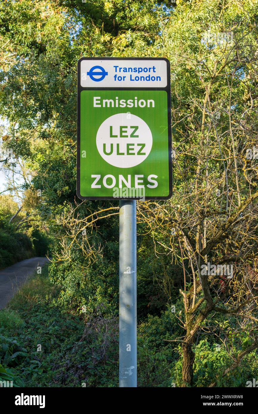 TFL ULEZ emission zone sign Stock Photo