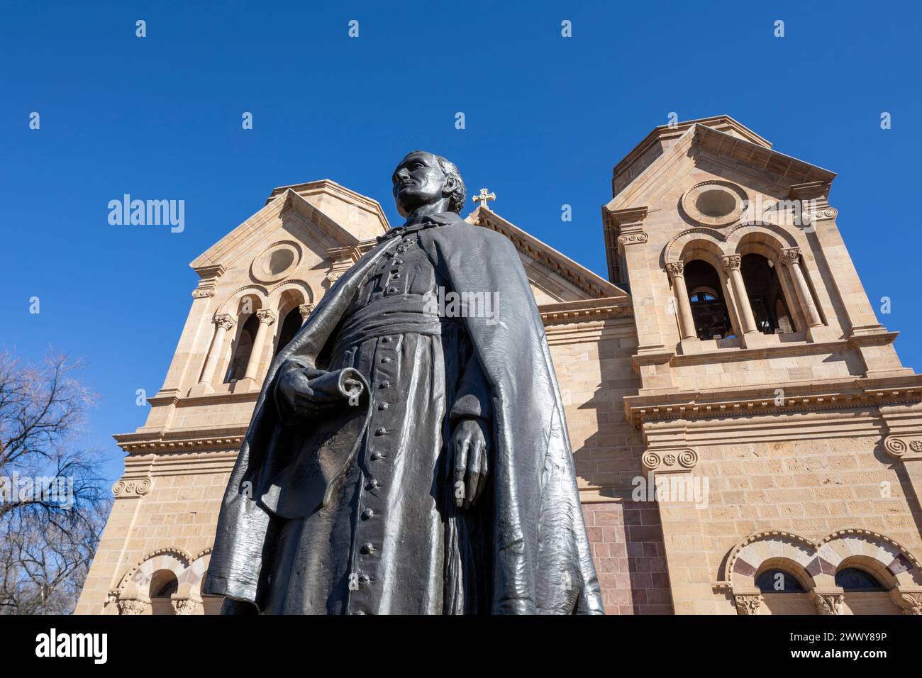 NM00663-00.....NEW MEXICO - Cathedral Basillica Of St Francis  with sculpture of Arch Biship J.B. Lamy in Santa Fe. Stock Photo