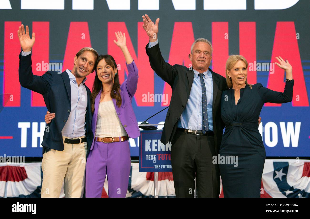 Oakland, California, USA. 26th Mar, 2024. From left, JACOB STRUMWASSER