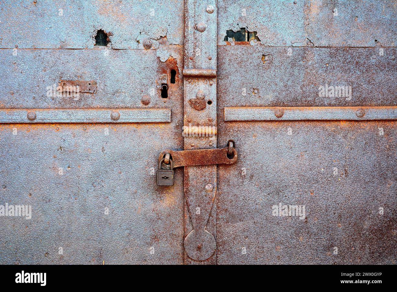 closed metal door with lock Stock Photo - Alamy
