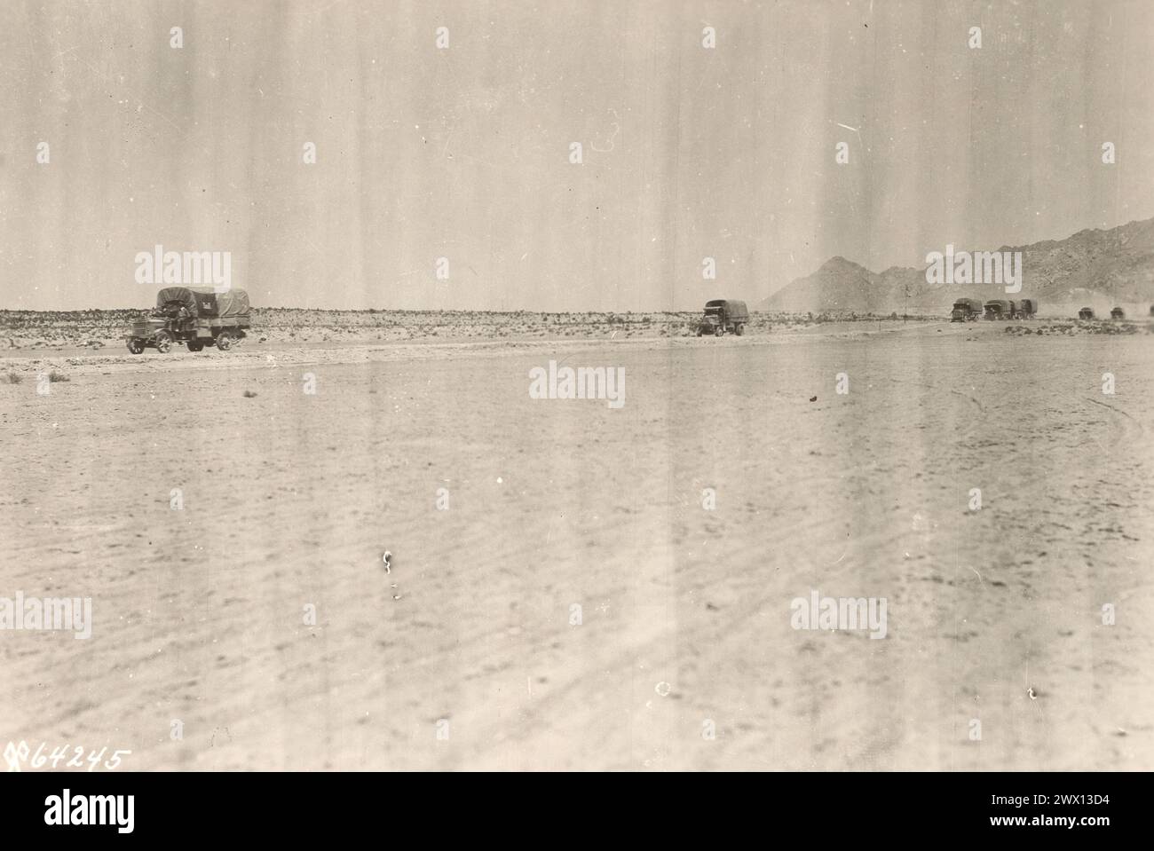 MOTOR CONVOY TRIP. Taken as the convoy entered the Great Salt Lake Desert at the Sieberling Cutt-off ca. August 1919 Stock Photo