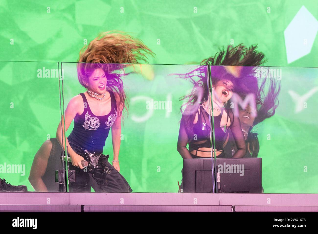 New York, USA. 26th Mar, 2024. Shakira performs on balcony of TSX