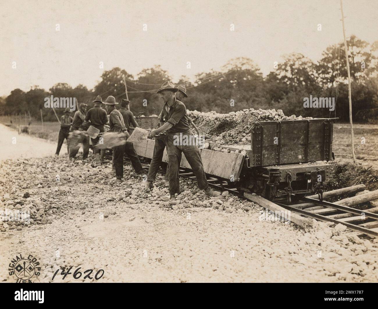 Soldiers unloading stone hi-res stock photography and images - Alamy