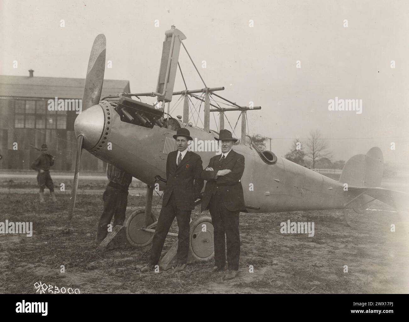 Murray-Cains All Steel Plane - Louis Germaine and E.B. Cains, inventor, standing in front of the plane ca. 1918 Stock Photo