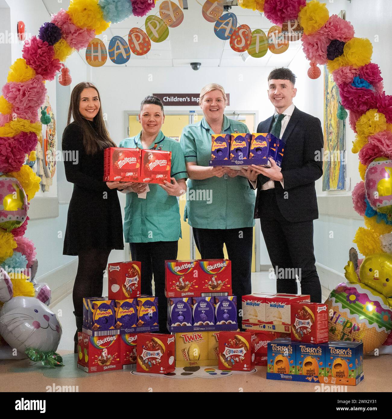 Cadbury milk chocolate easter egg hires stock photography and images