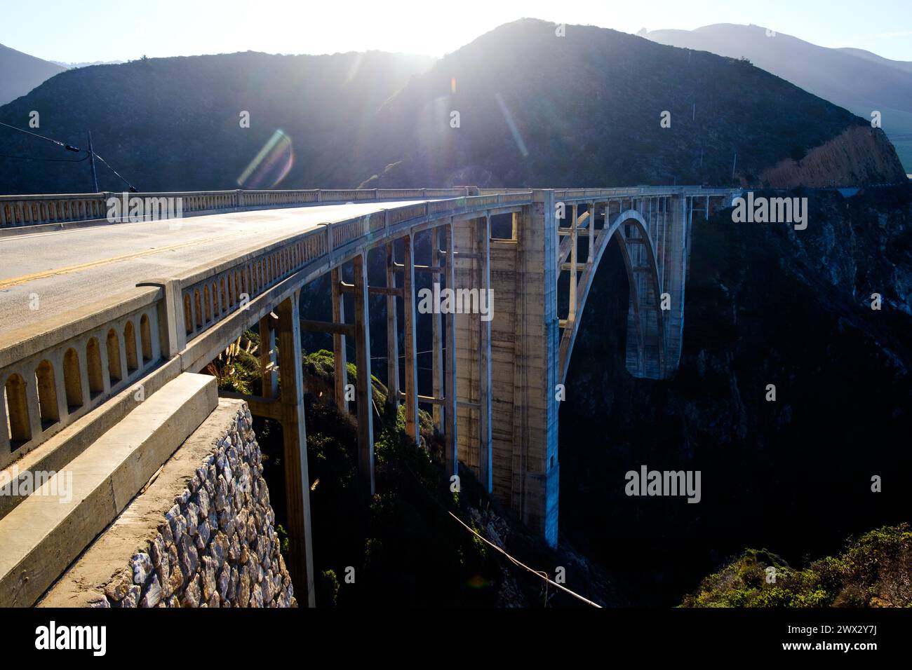 Big Sur's iconic Bixby Bridge, Highway 1, Big Sur, California, USA. Stock Photo