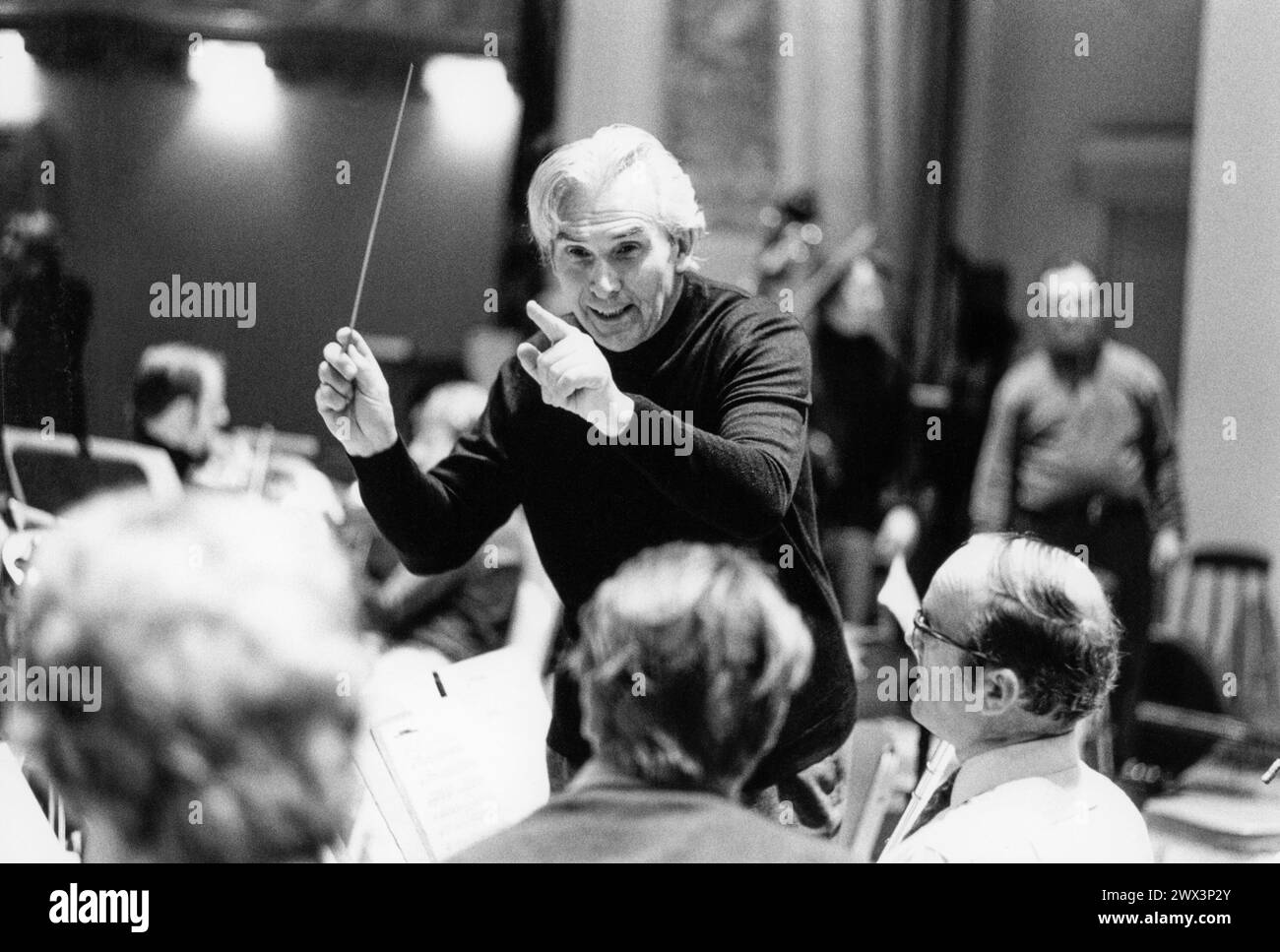 Rudolf Kempe (German orchestral conductor, 1910-1976) rehearsing with the Royal Philharmonic Orchestra (RPO) during its 6 week American tour in1972 Stock Photo