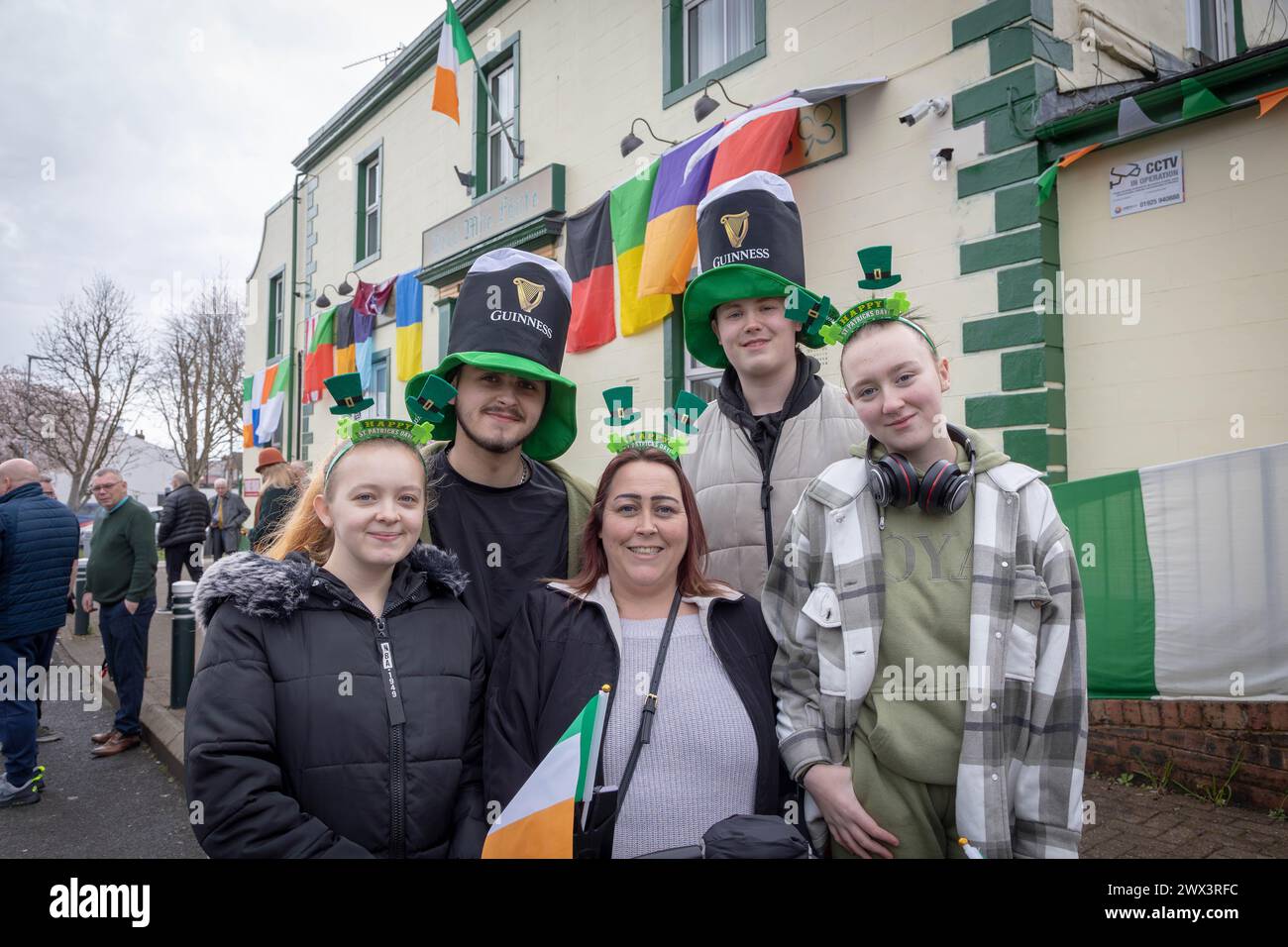 Carnivals hats hi-res stock photography and images - Alamy