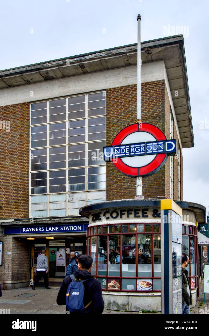 Rayners Lane Underground Station, Alexandra Avenue, Borough of Harrow, London, England, UK Stock Photo