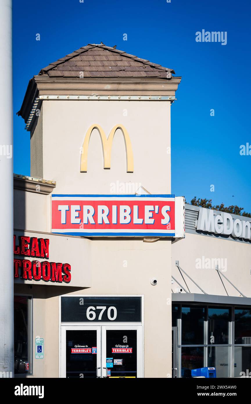 Terrible’s Casino and gas station. Searchlight Nevada, USA Stock Photo Alamy