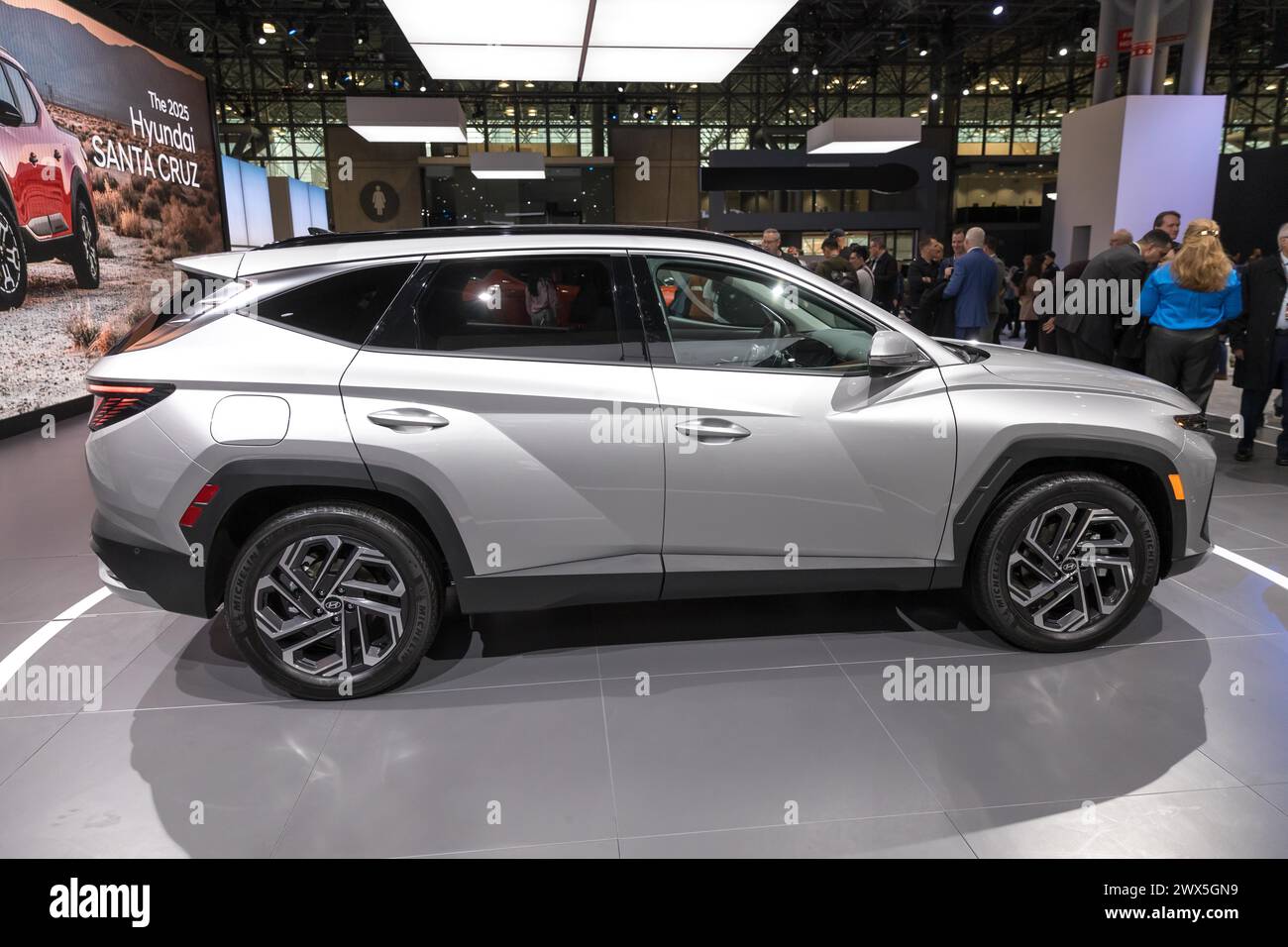 Hyundai Tucson 2025 during the New York International Auto Show 2025