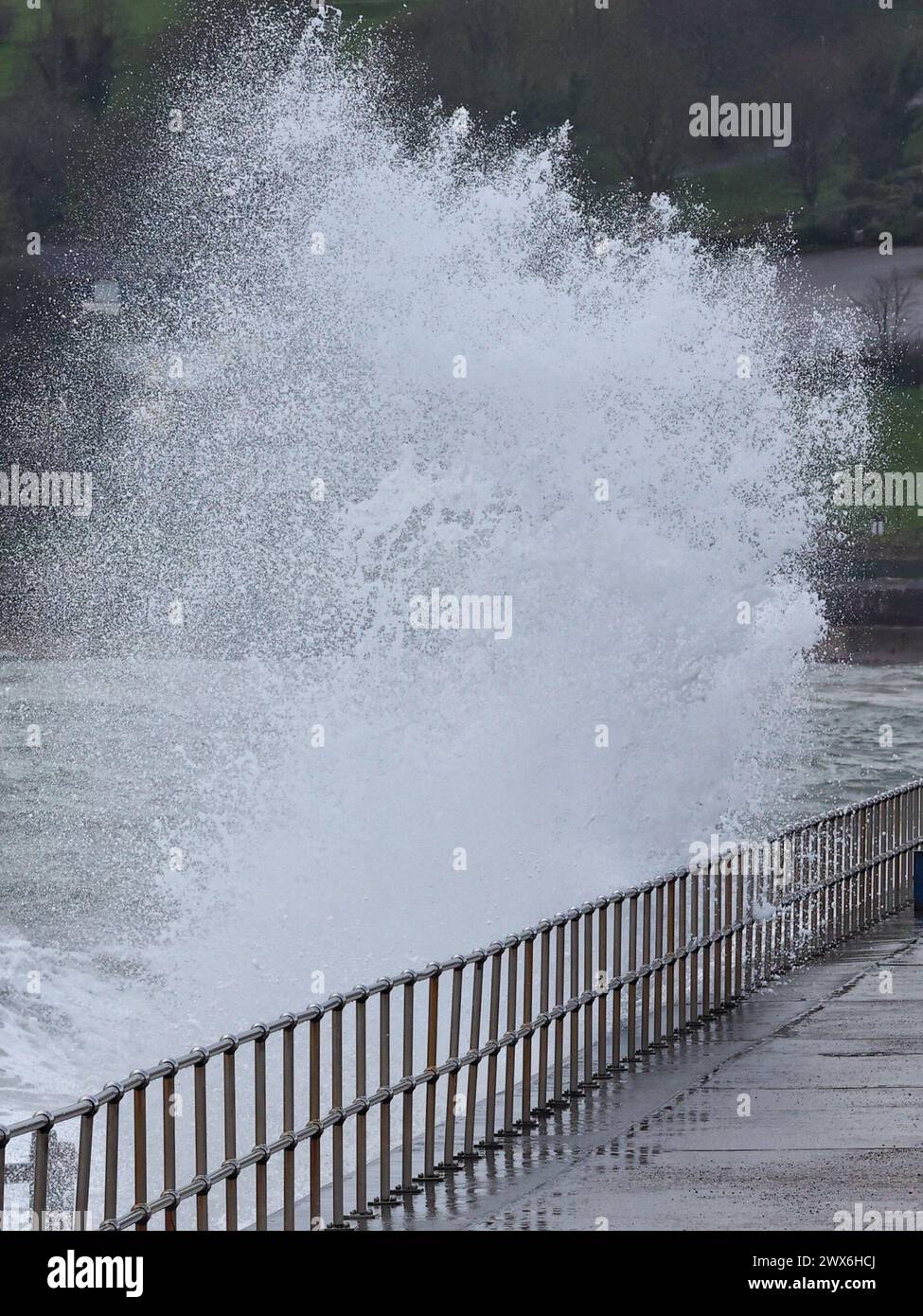 Teignmouth, Devon, UK. 28th Mar, 2024. UK weather Big waves hitting
