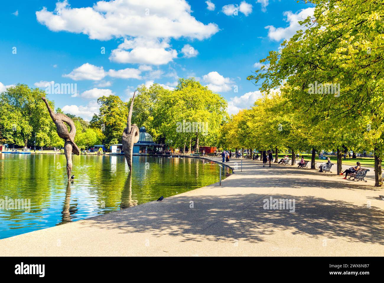 Erno Bartha’s Hay Sculpture in the West Boating Lake, Victoria Park, London, UK Stock Photo