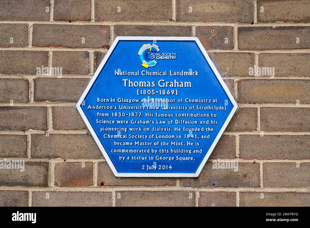 Royal Society of Chemistry plaque to commemorate chemist Professor Thomas Graham at the University of Strathclyde, Glasgow, Scotland, UK, Europe Stock Photo