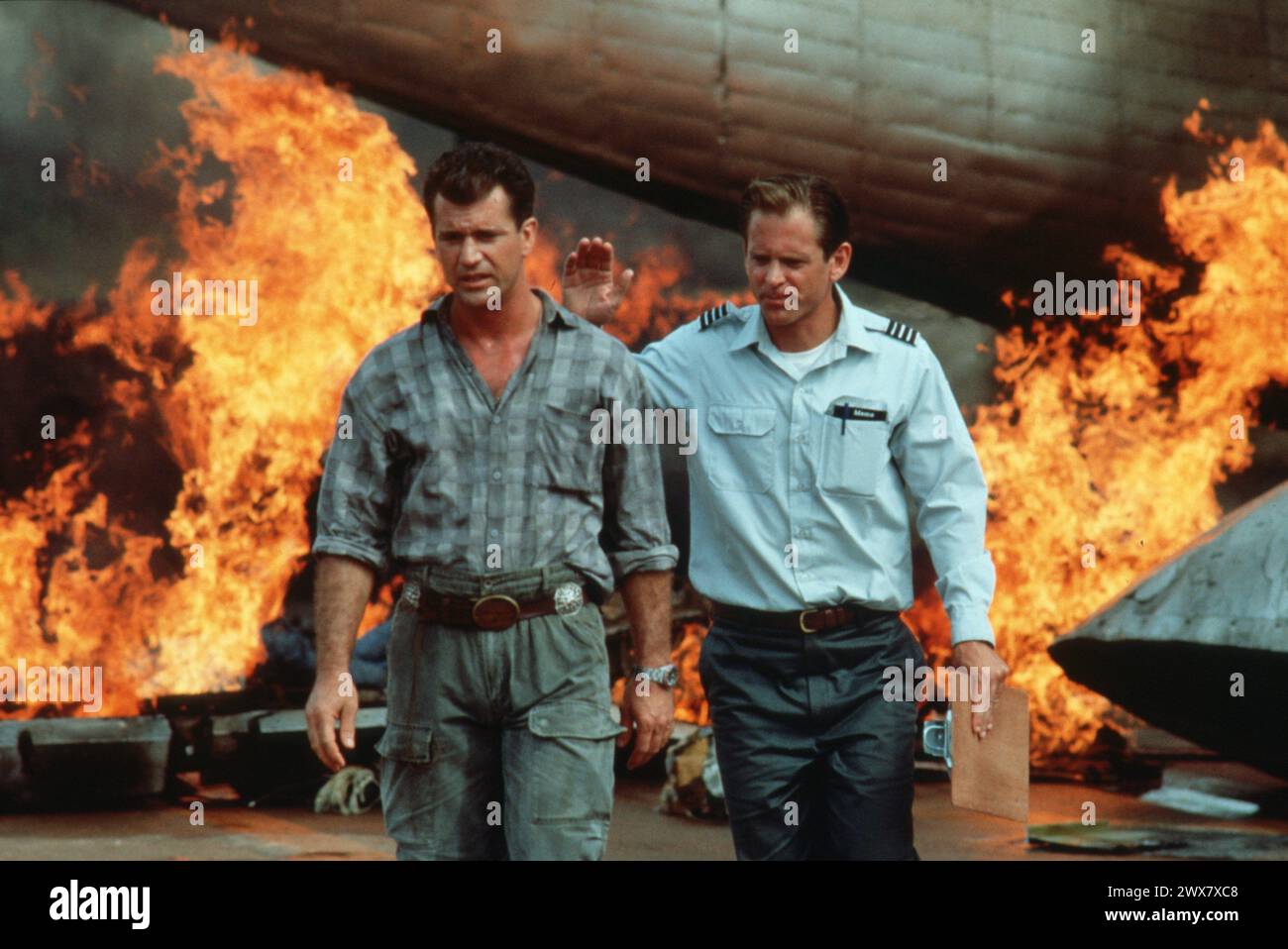 Air America Year: 1990 USA Directed by Roger Spottiswoode Mel Gibson, David Marshall Grant Stock Photo