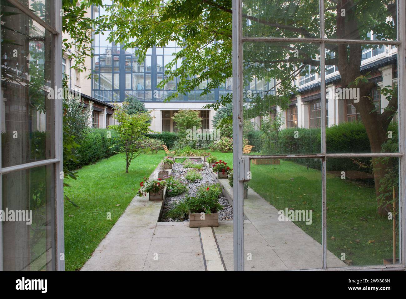 Lycee montaigne hi-res stock photography and images - Alamy