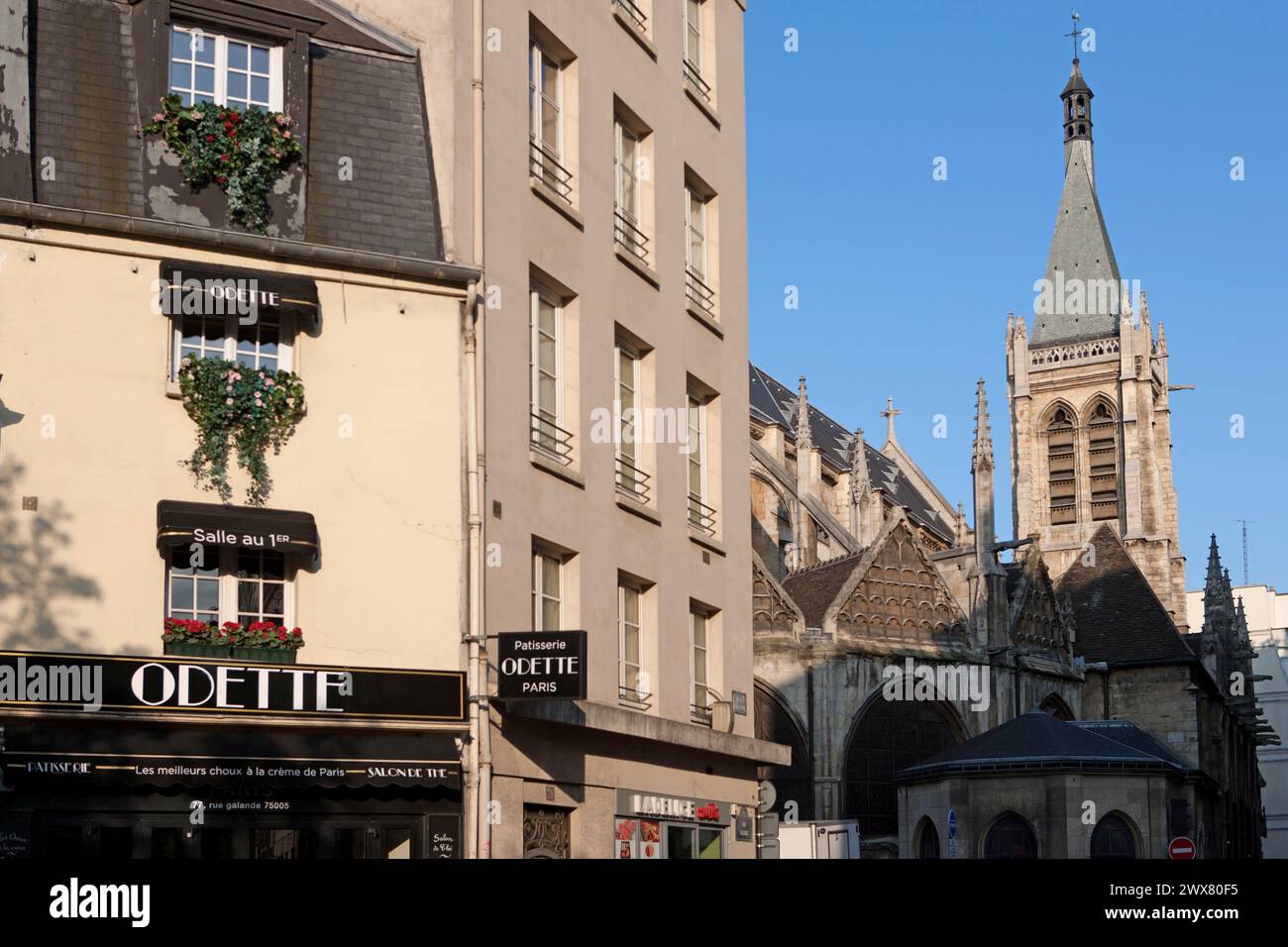 Paris, rue Galande, corner of the rue Saint-Julien-le-Pauvre, disturbed facades, church saint severin, Stock Photo
