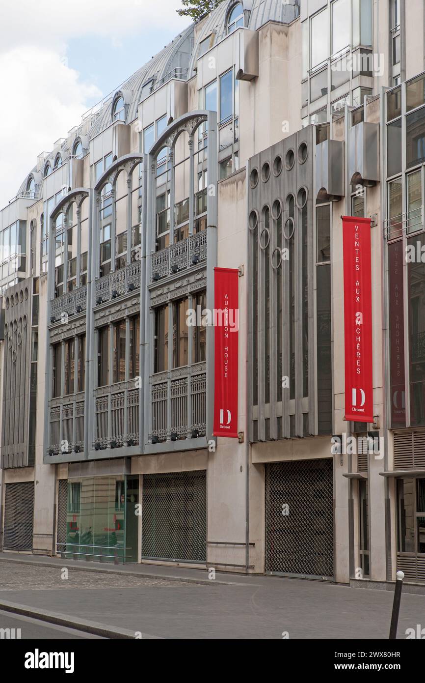 Hotel drouot hi-res stock photography and images - Alamy
