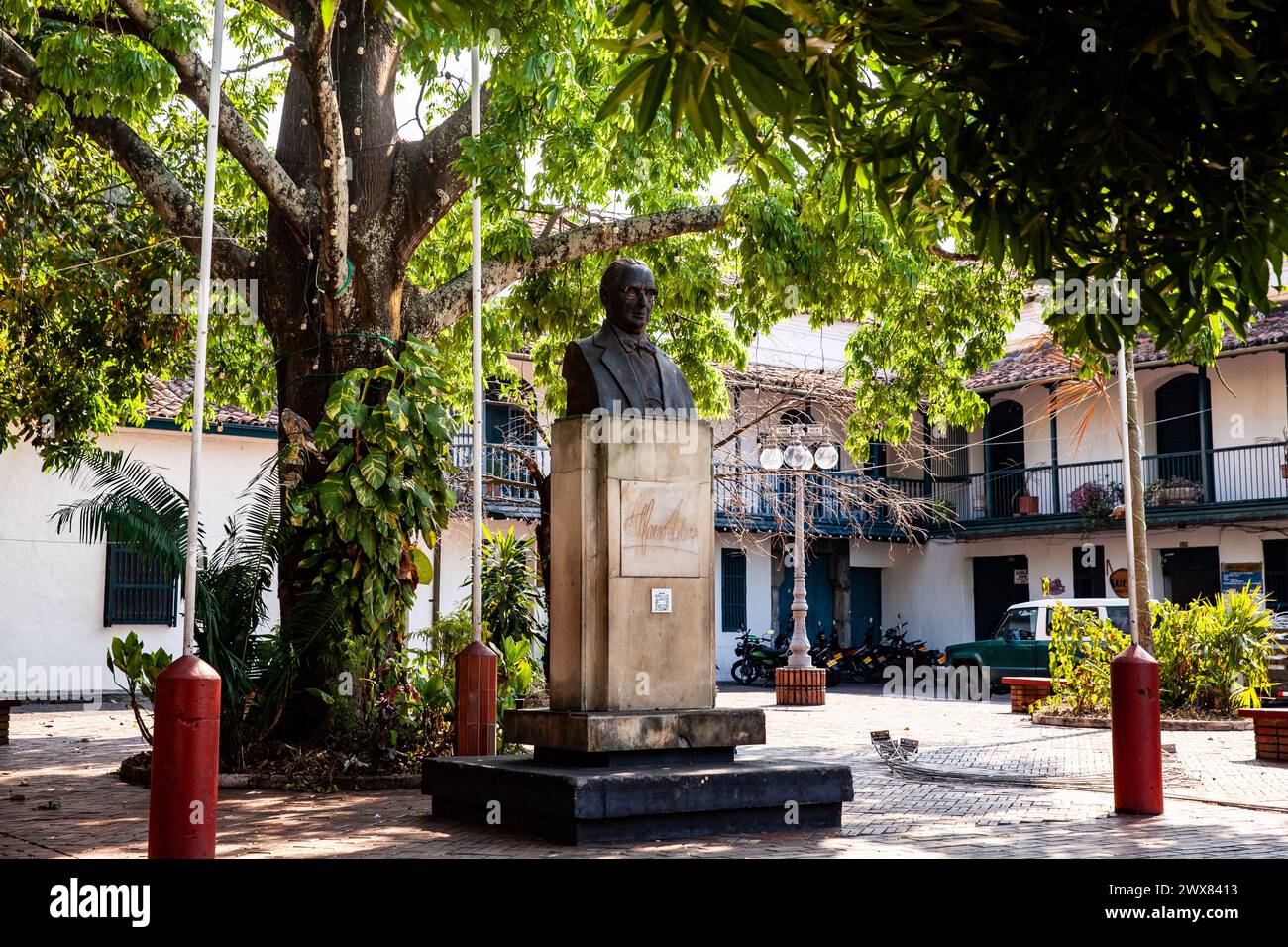 HONDA, COLOMBIA - JANUARY 12, 2024: Monument to the twice President of Colombia Alfonso Lopez Pumarejo at his natal city the heritage town of Honda Stock Photo