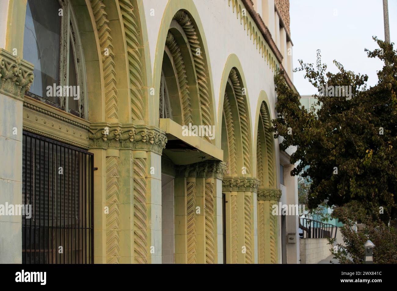 Inglewood, California, USA October 7, 2022 Afternoon foggy sunlight