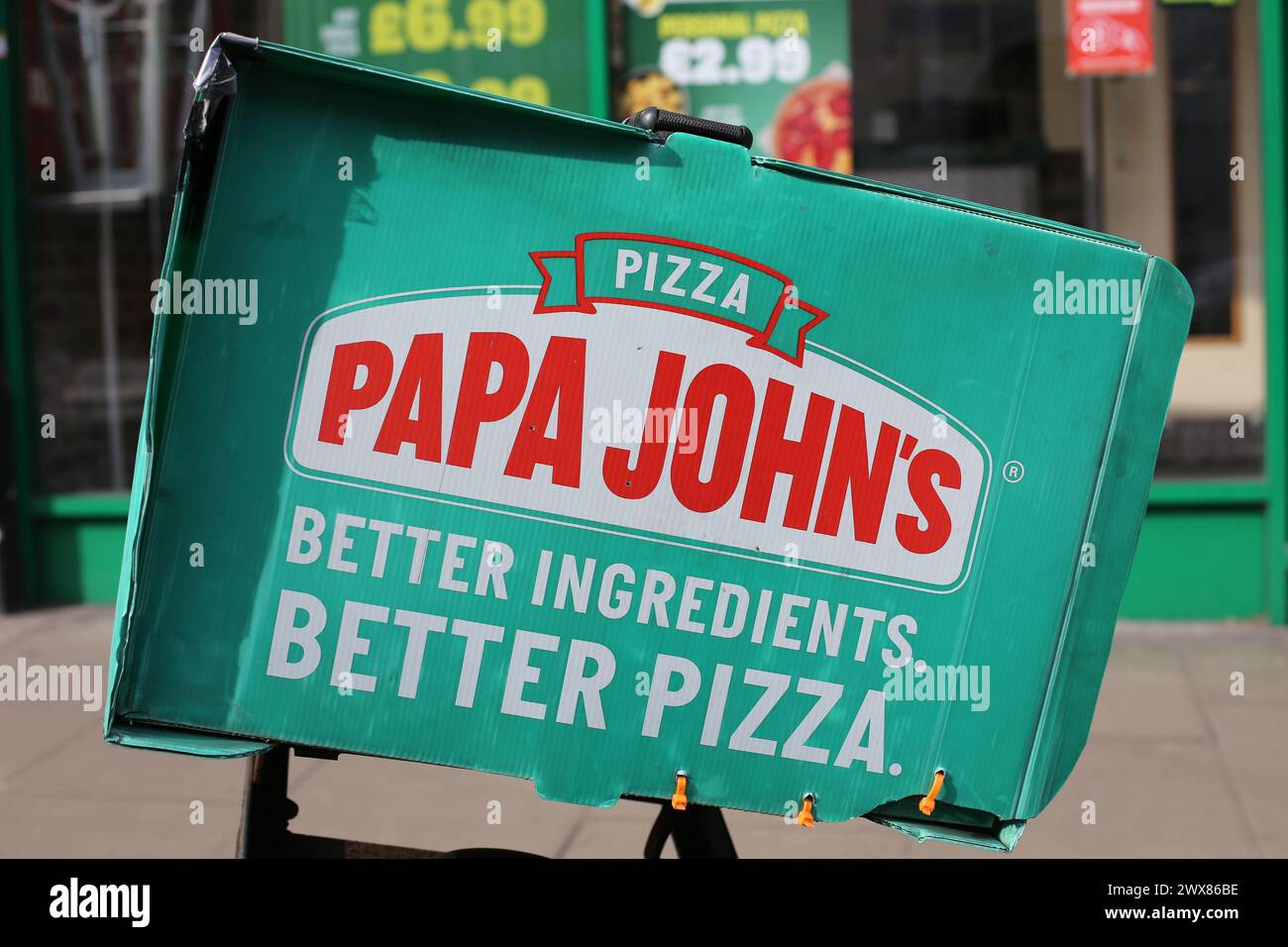 A Papa John's delivery box seen on a scooter parked in London Stock Photo Alamy