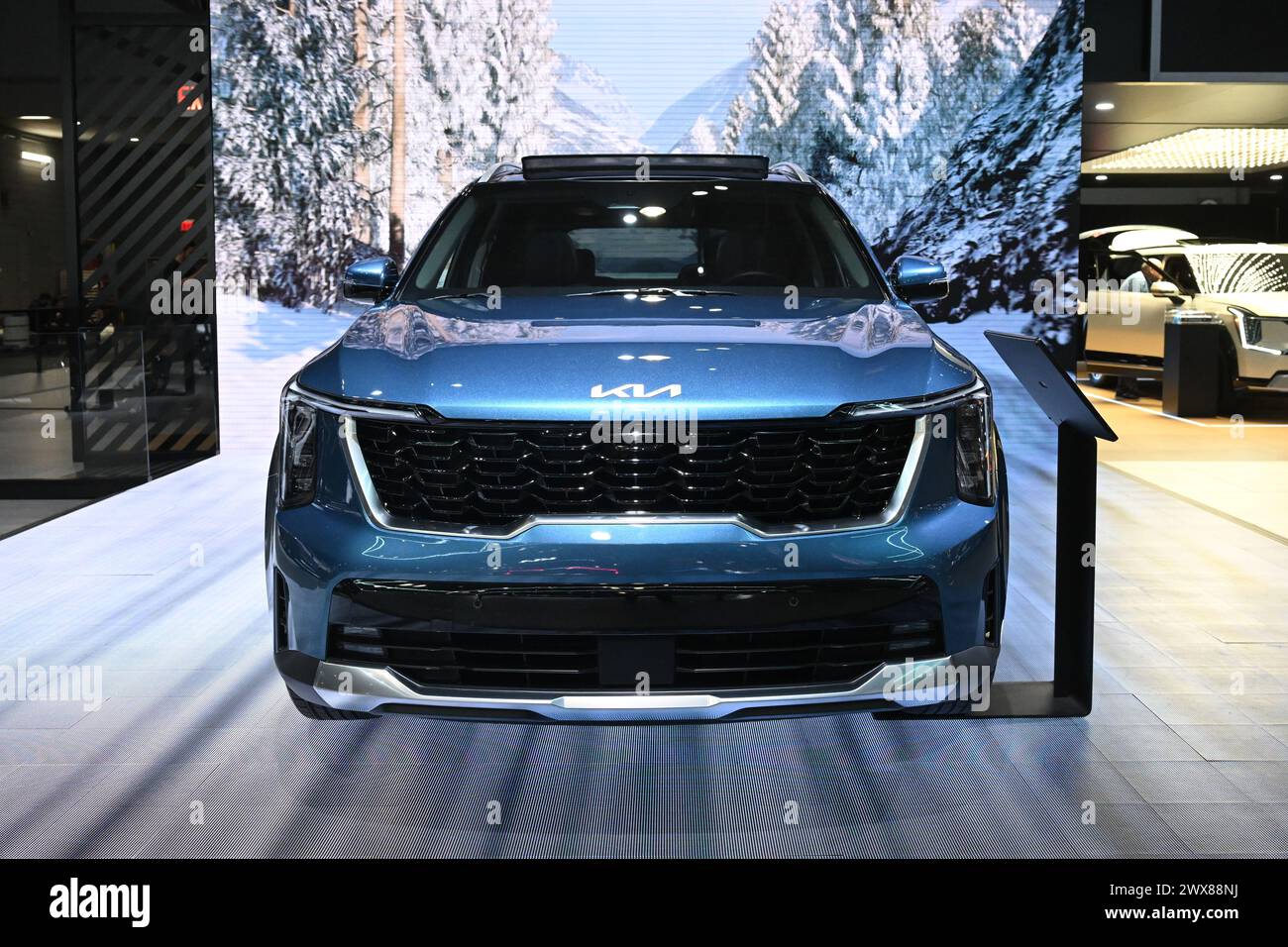 2025 Kia Sorento Turbo Hybrid SX Prestige AWD at the New York