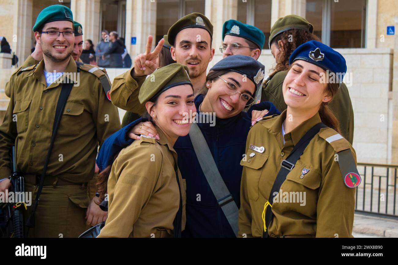 Portrait of soldiers, Induction ceremony for new graduates of the IDF ...