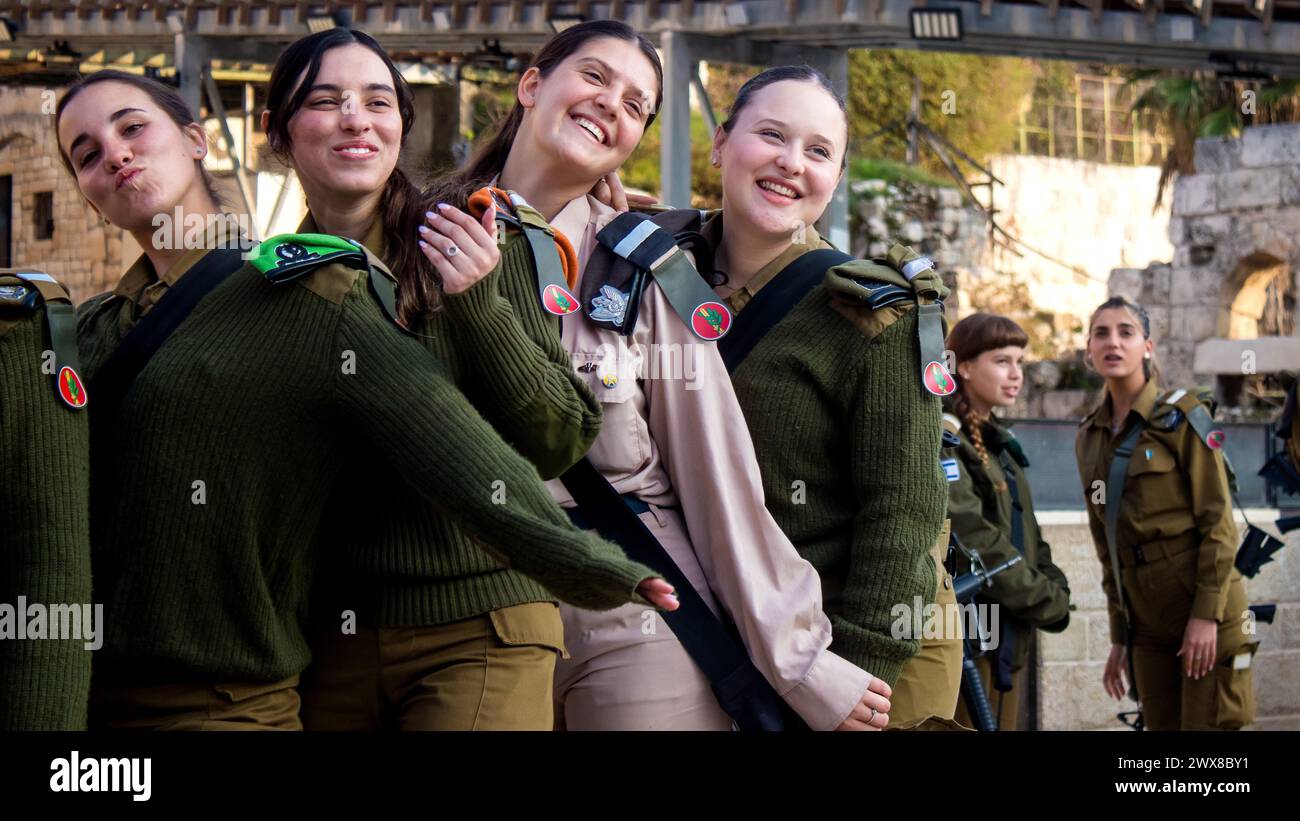 Portrait of soldiers, Induction ceremony for new graduates of the IDF ...