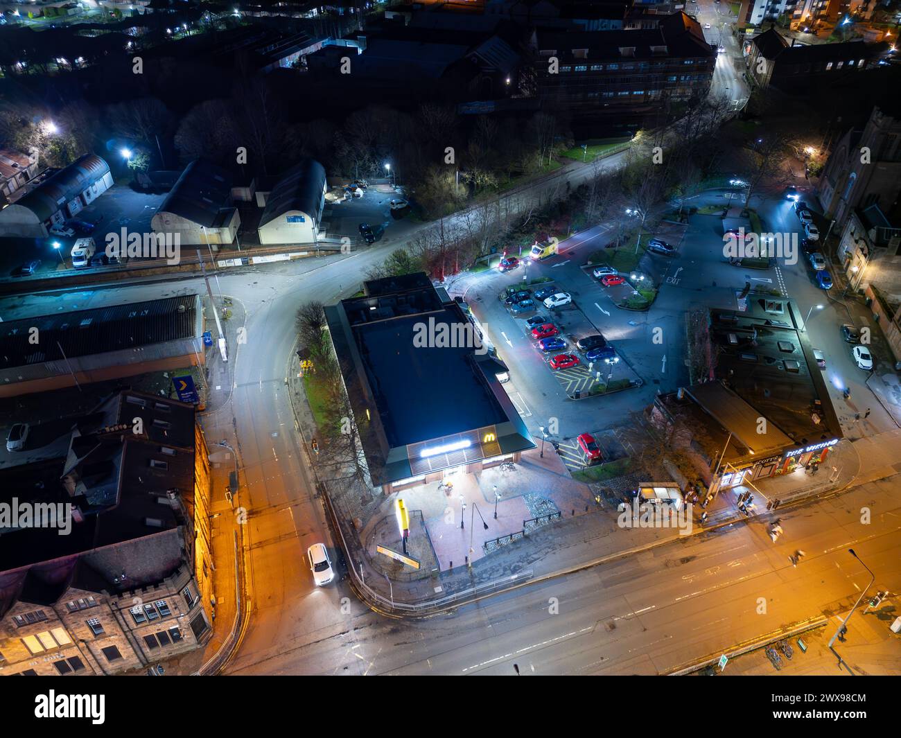 Mcdonalds drive thru at night hi-res stock photography and images - Alamy