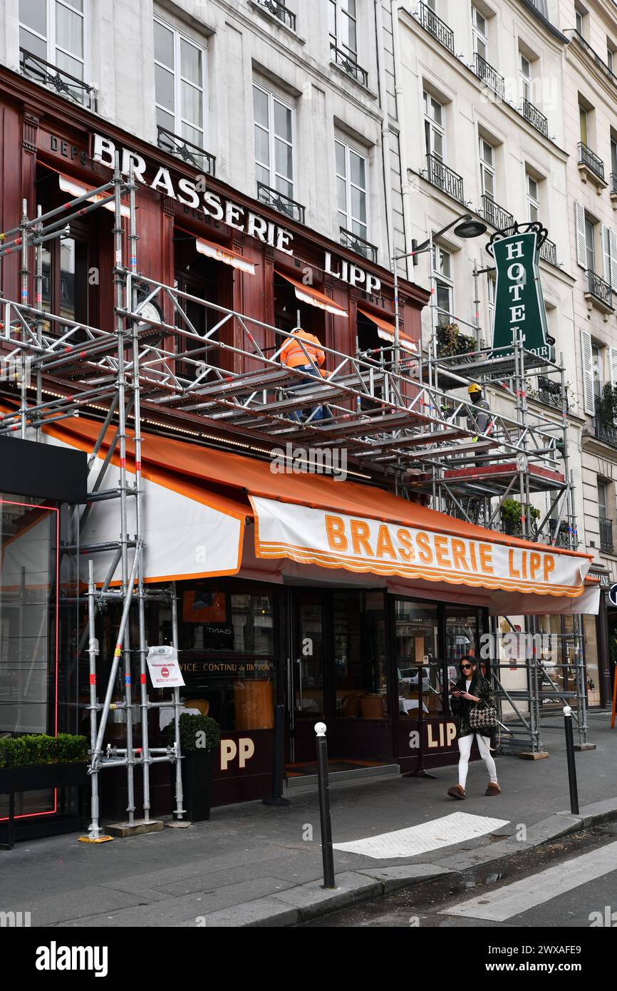 Work site on Brasserie Lipp, Saint-Germain des Prés, Paris, France Stock Photo