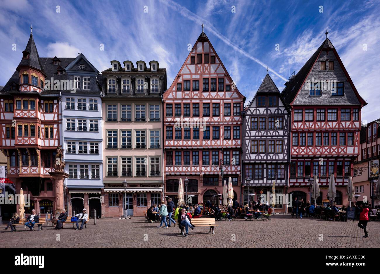 Roemerberg, lively, Ostzeile, half-timbered houses, Old Town, Frankfurt am Main, Hesse, Germany Stock Photo