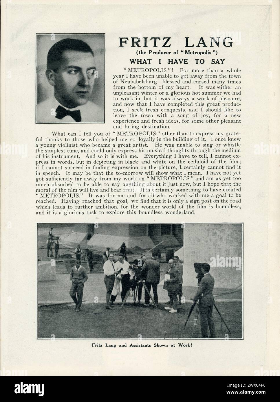 Director FRITZ LANG with Film Crew including Cinematographer KARL FREUND on page from original release British programme for METROPOLIS 1927 director FRITZ LANG novel and screenplay Thea von Harbou Universum Film (UFA) Stock Photo