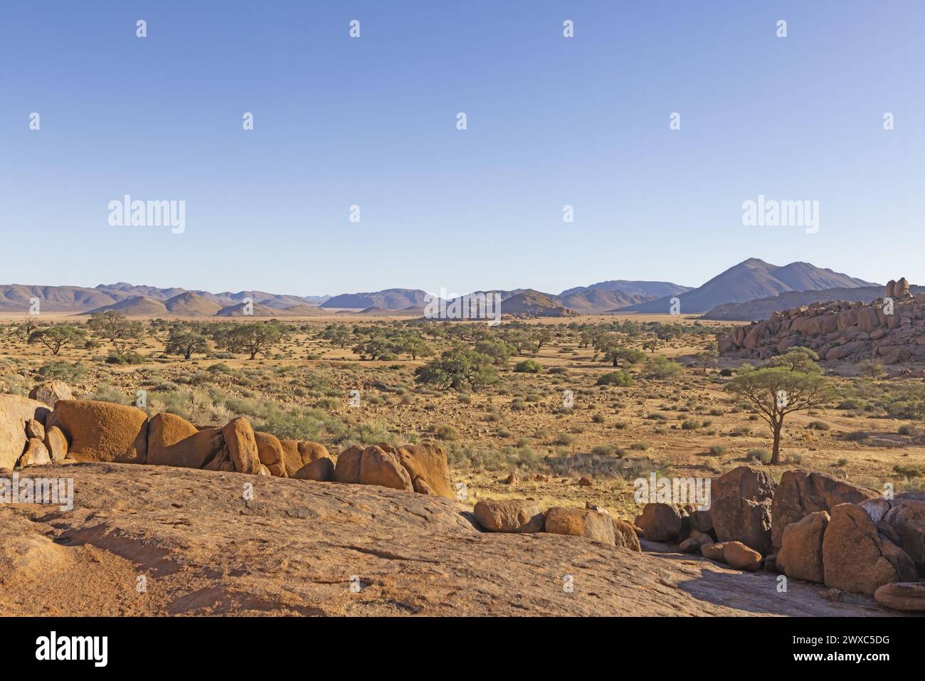 Panorama tiras mountains in namibia hi-res stock photography and images ...