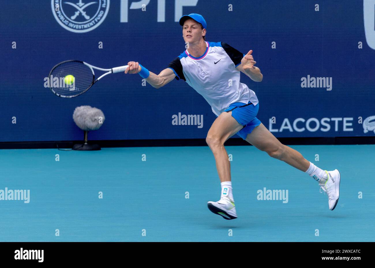 Miami Gardens, United States. 29th Mar, 2024. Jannik Sinner from Italy hits forehand shot to Daniil Medvedev during the Miami Open men's semifinals at the Hard Rock Stadium in Miami Gardens, Florida on Friday, March 29, 2024. Sinner defeated Medvedev 6-1, 6-2 advancing to the Men's final. Photos By Gary I Rothstein/UPI Credit: UPI/Alamy Live News Stock Photo