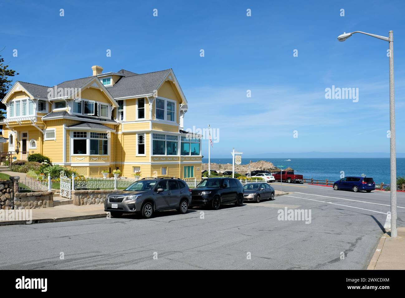 The Seven Gables Inn Bed & Breakfast overlooking the Pacific Ocean and