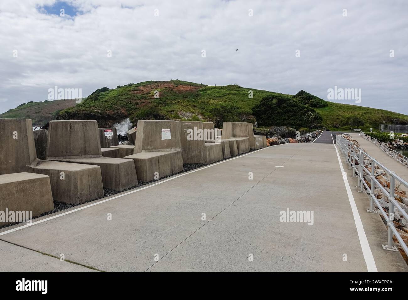 Coffs harbour marina walkway hi-res stock photography and images - Alamy