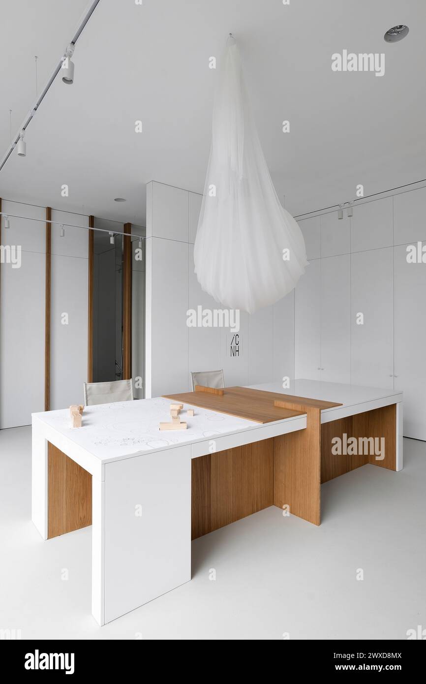 Light minimalist office Interior design Stock Photo - Alamy